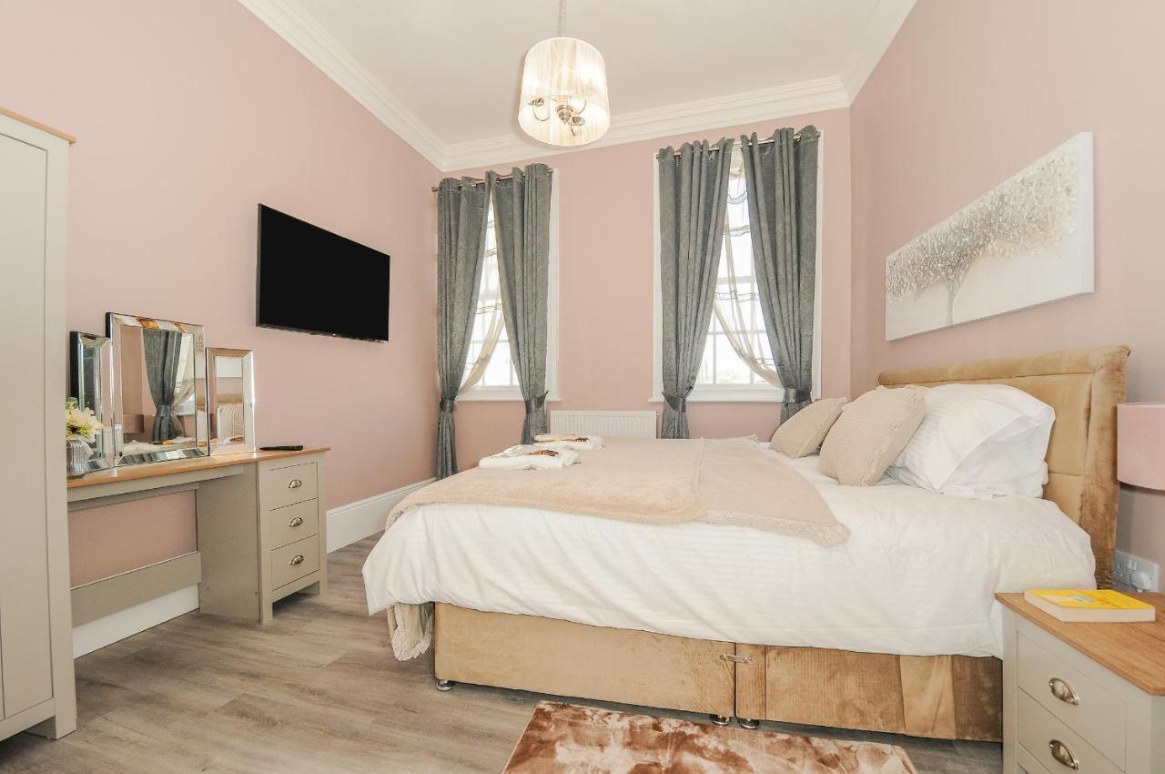 The Stannary Apartment เฮลสตัน ภายนอก รูปภาพ