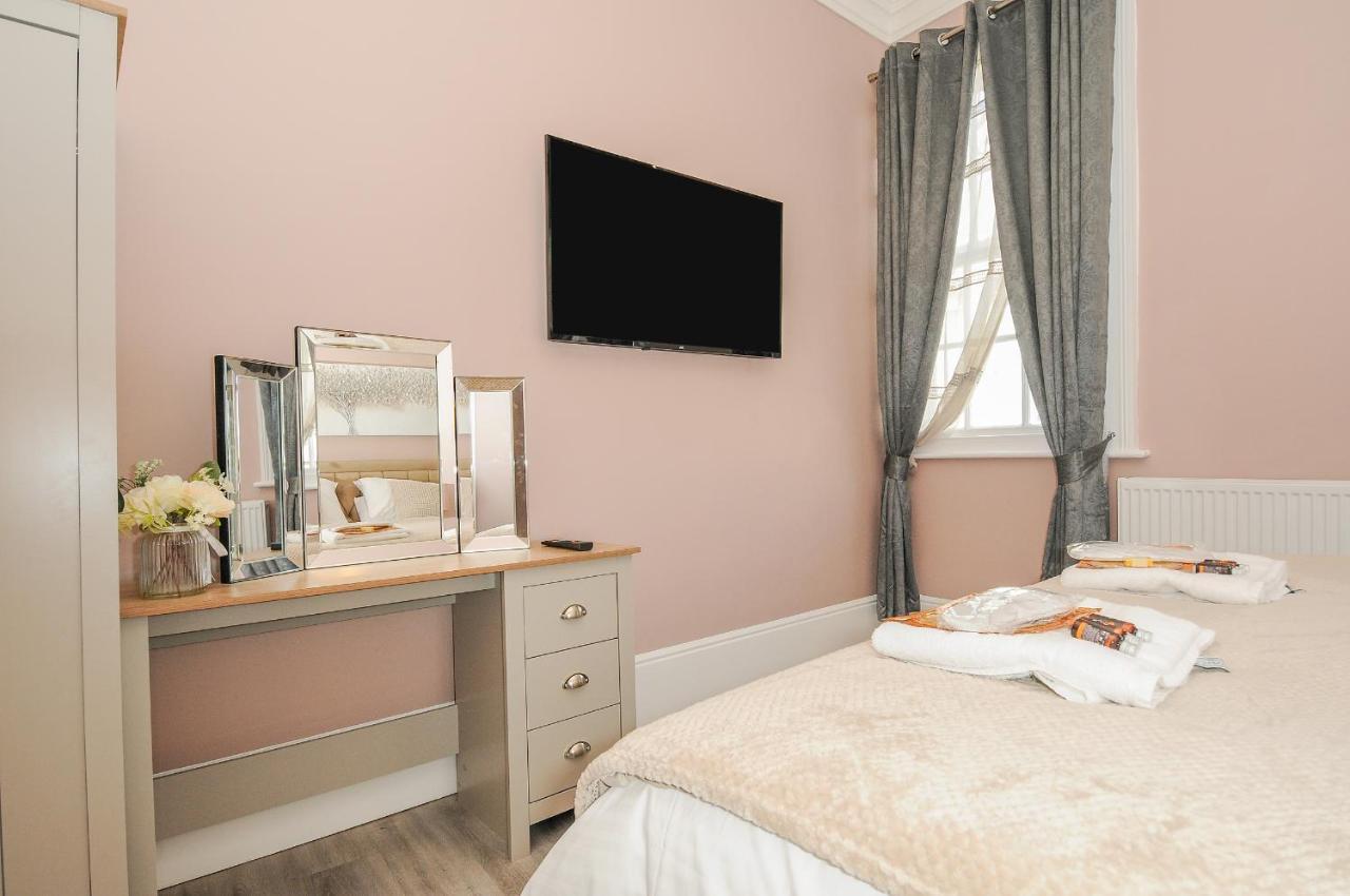 The Stannary Apartment เฮลสตัน ภายนอก รูปภาพ