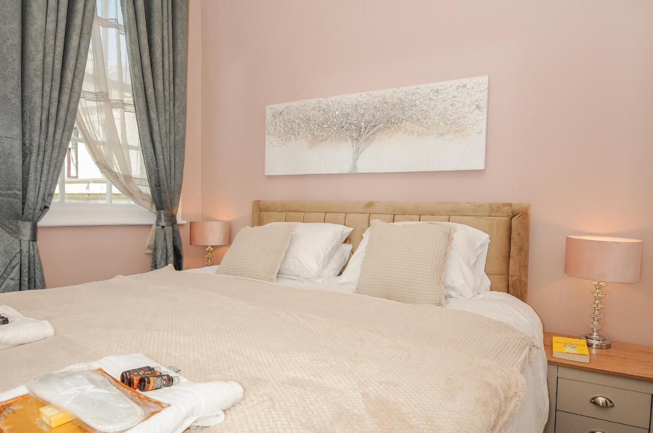 The Stannary Apartment เฮลสตัน ภายนอก รูปภาพ